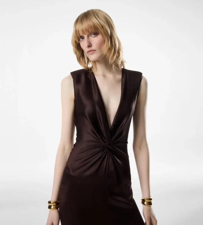 Sleeveless Deep V-Neck Twist Front Silk Evening Dress Sleeveless Deep V-Neck Twist Front Silk Evening Dress
